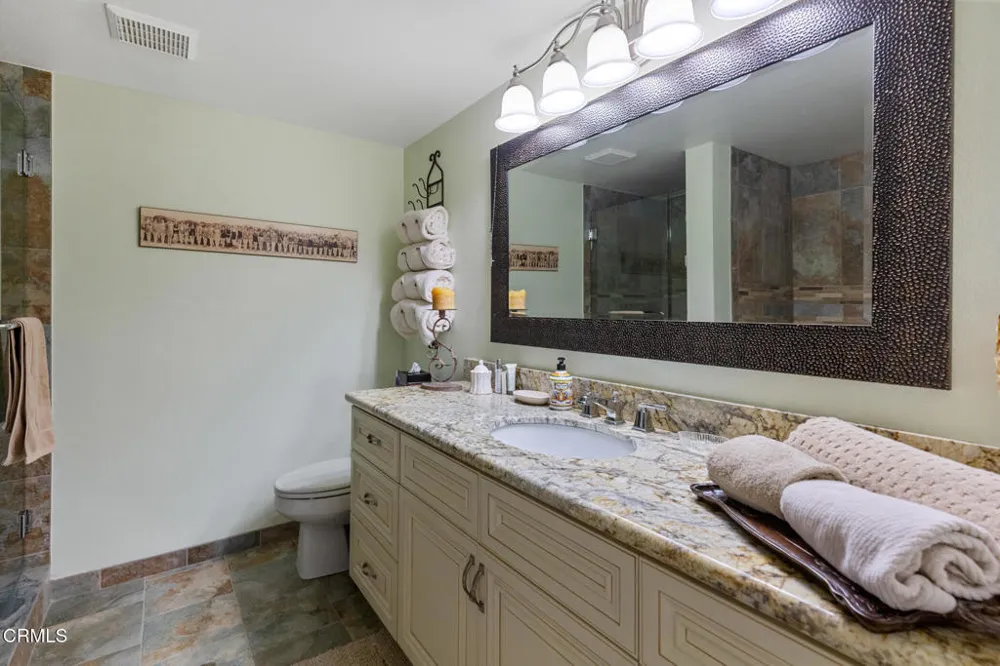 1234 E Tujunga Avenue Burbank, CA 91501
