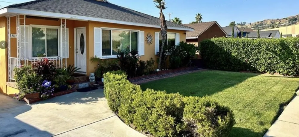 7517 Ontario Street Sun Valley, CA 91504