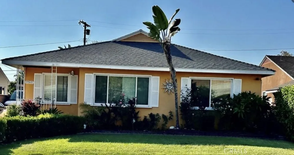 7517 Ontario Street Sun Valley, CA 91504