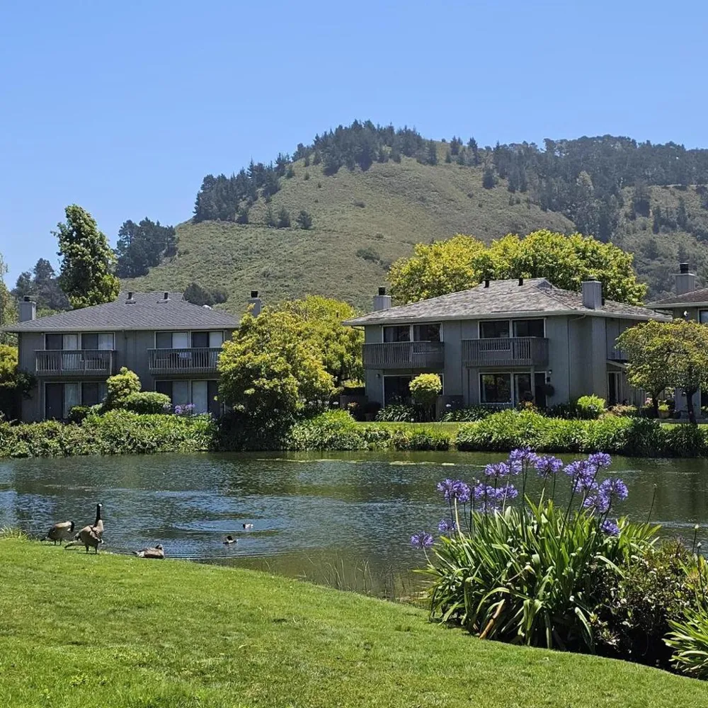 3850 Rio Road #42 Carmel, CA 93923