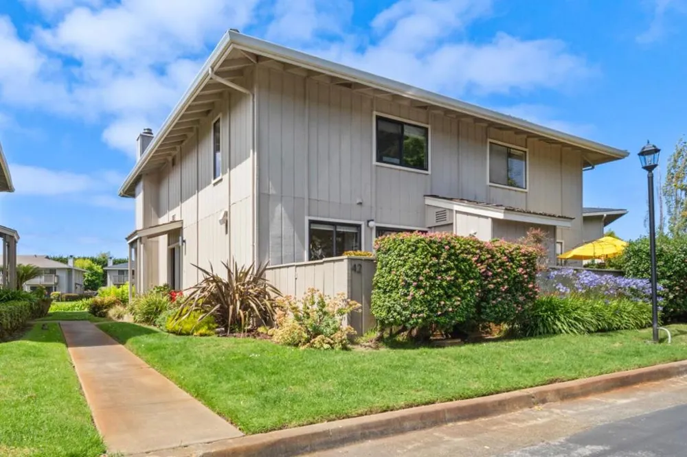 3850 Rio Road #42 Carmel, CA 93923