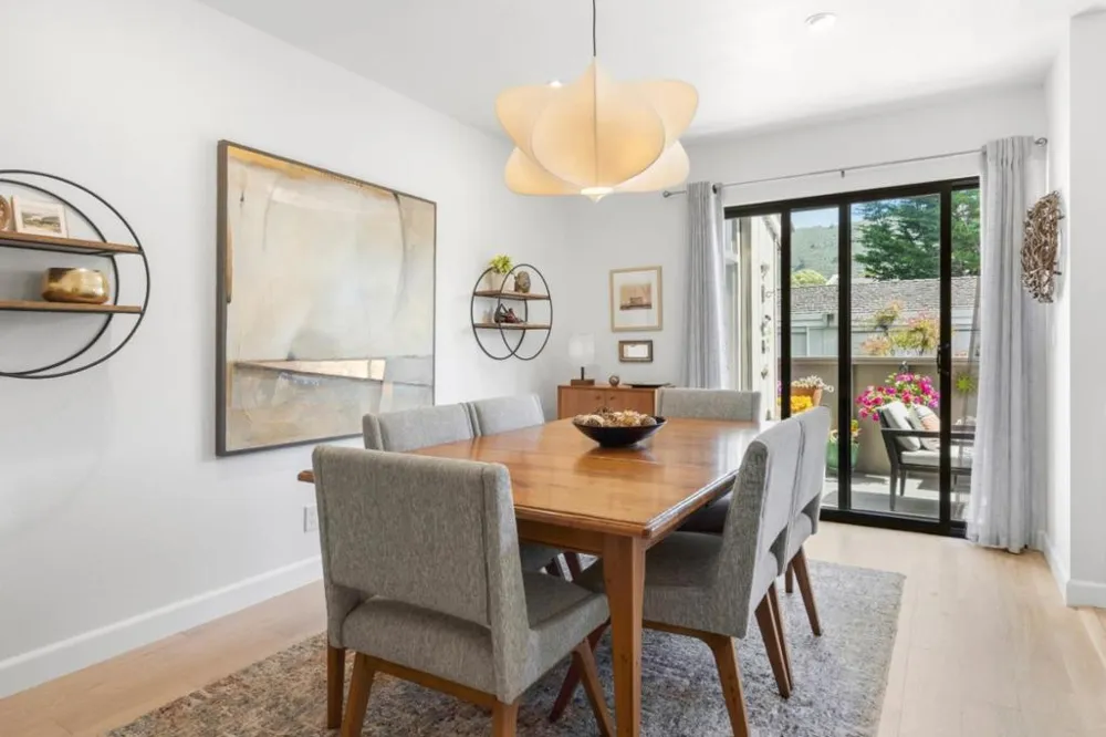 3850 Rio Road #42 Carmel, CA 93923