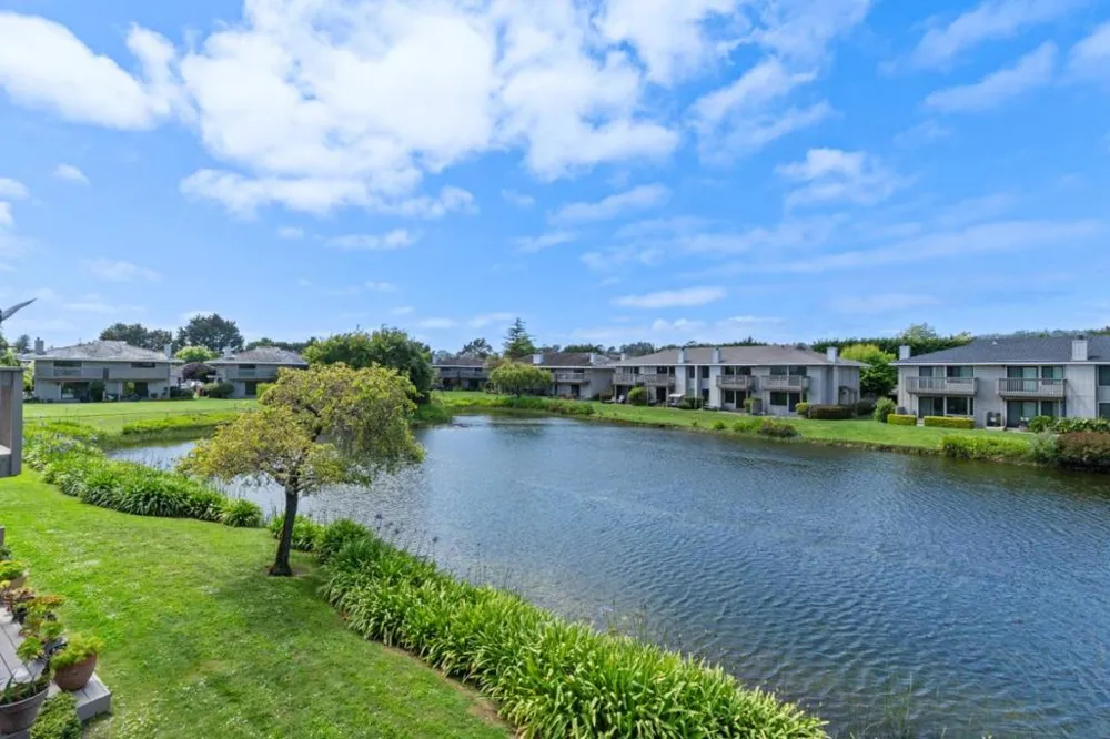 3850 Rio Road #42 Carmel, CA 93923