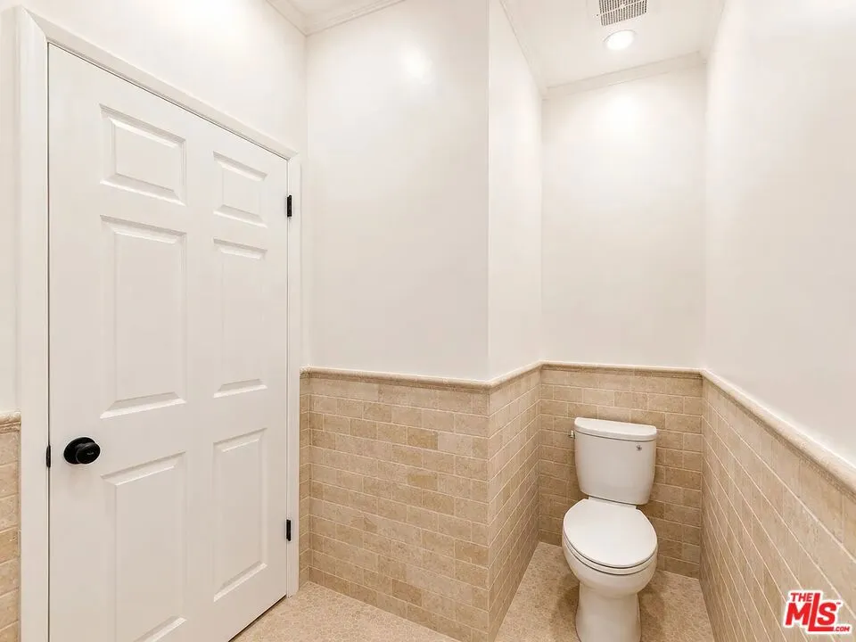 1111 21st Street #1 Santa Monica, CA 90403