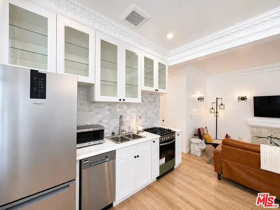 1111 21st Street #1 Santa Monica, CA 90403
