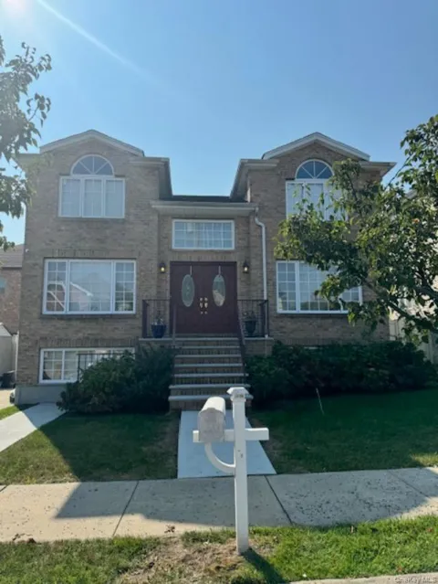 476 Darlington Avenue