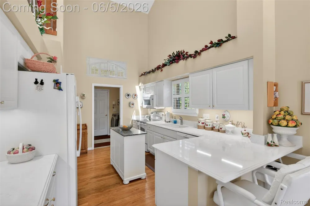 2443 Crossings Circle Davison Township, MI 48423