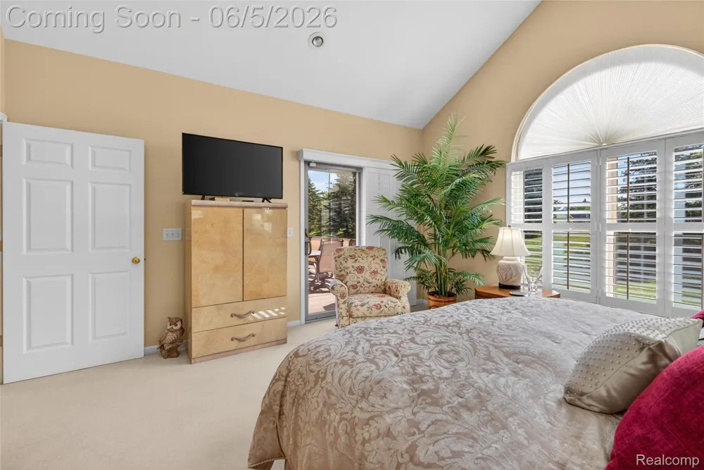 2443 Crossings Circle Davison Township, MI 48423
