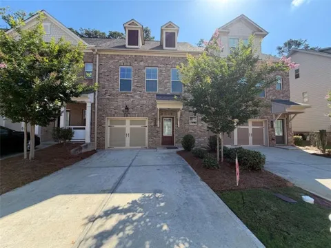 311 Mahone Drive #14