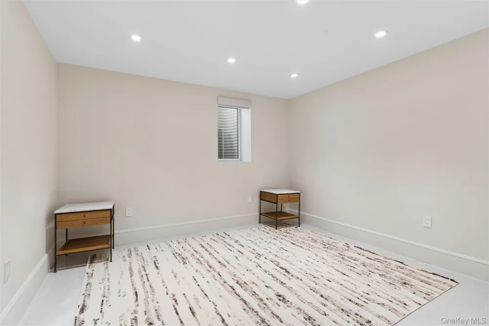 227 Ibis Court Manhasset, NY 11030