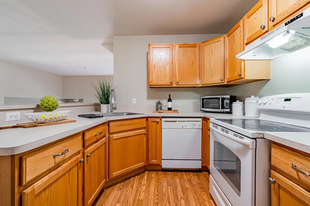 50147 Harding Street Canton, MI 48188