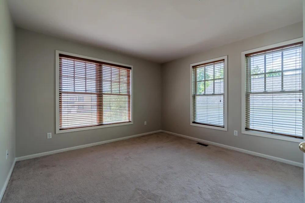 50147 Harding Street Canton, MI 48188