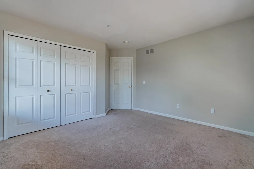 50147 Harding Street Canton, MI 48188