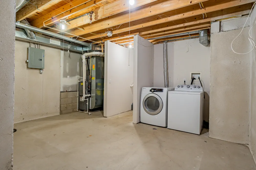 50147 Harding Street Canton, MI 48188
