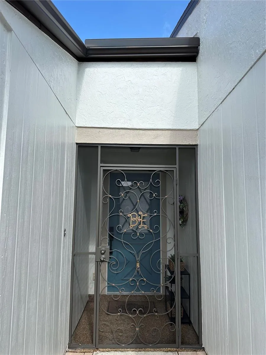 1211 CAPRI ISLES BOULEVARD #122 Venice, FL 34292