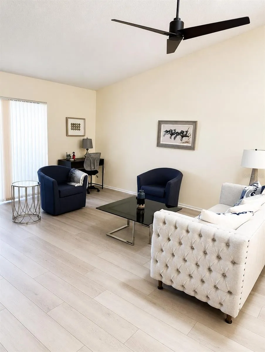 1211 CAPRI ISLES BOULEVARD #122 Venice, FL 34292