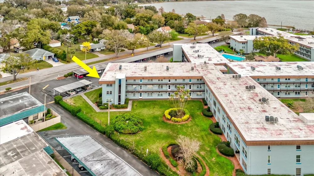 333 LAKE HOWARD DR NW #314D Winter Haven, FL 33880