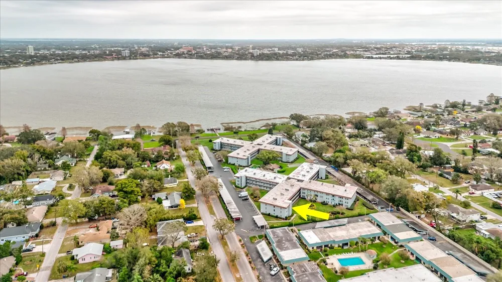 333 LAKE HOWARD DR NW #314D Winter Haven, FL 33880
