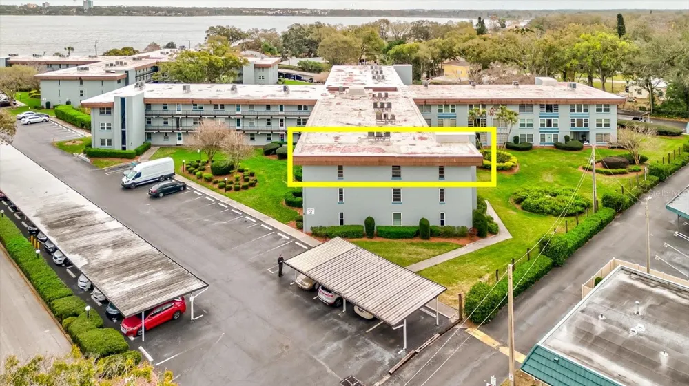 333 LAKE HOWARD DR NW #314D Winter Haven, FL 33880
