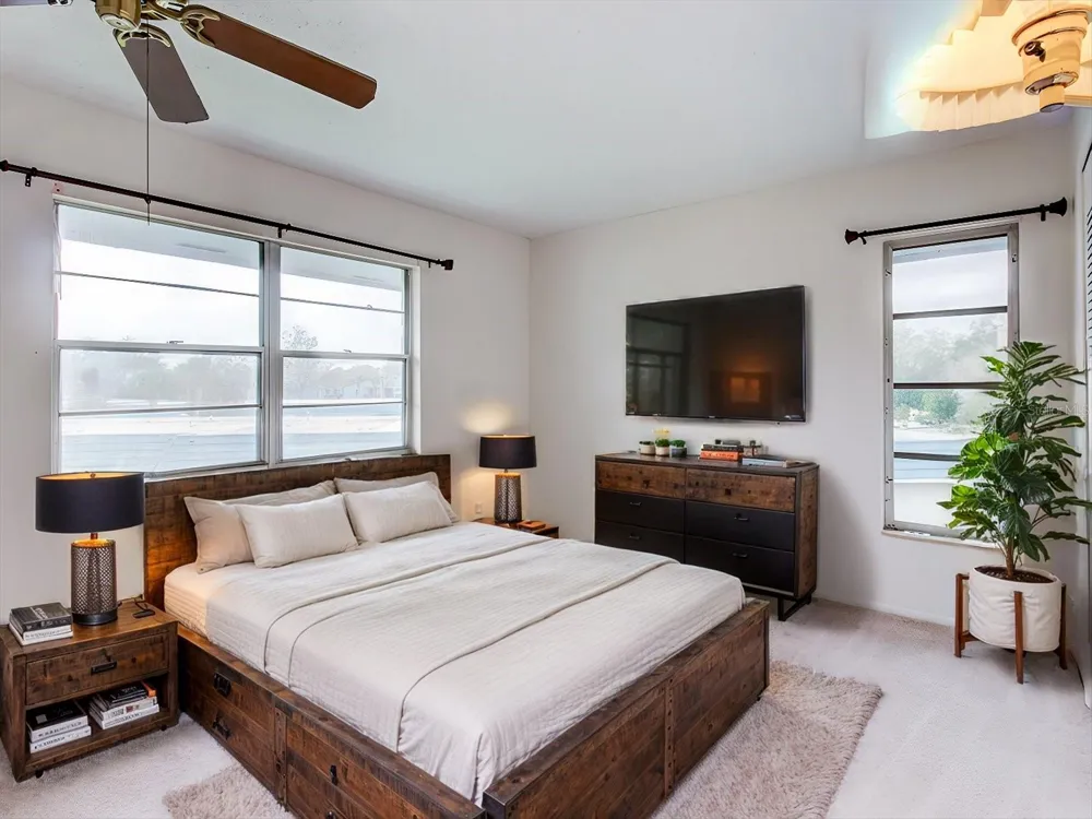333 LAKE HOWARD DR NW #314D Winter Haven, FL 33880