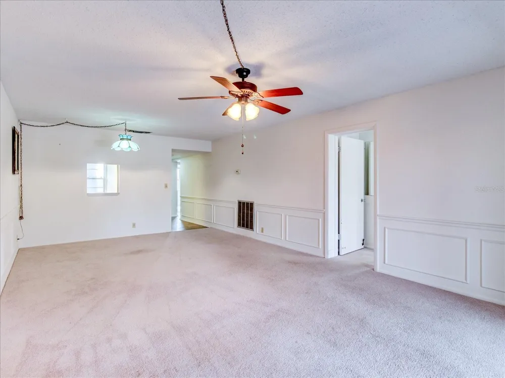 333 LAKE HOWARD DR NW #314D Winter Haven, FL 33880