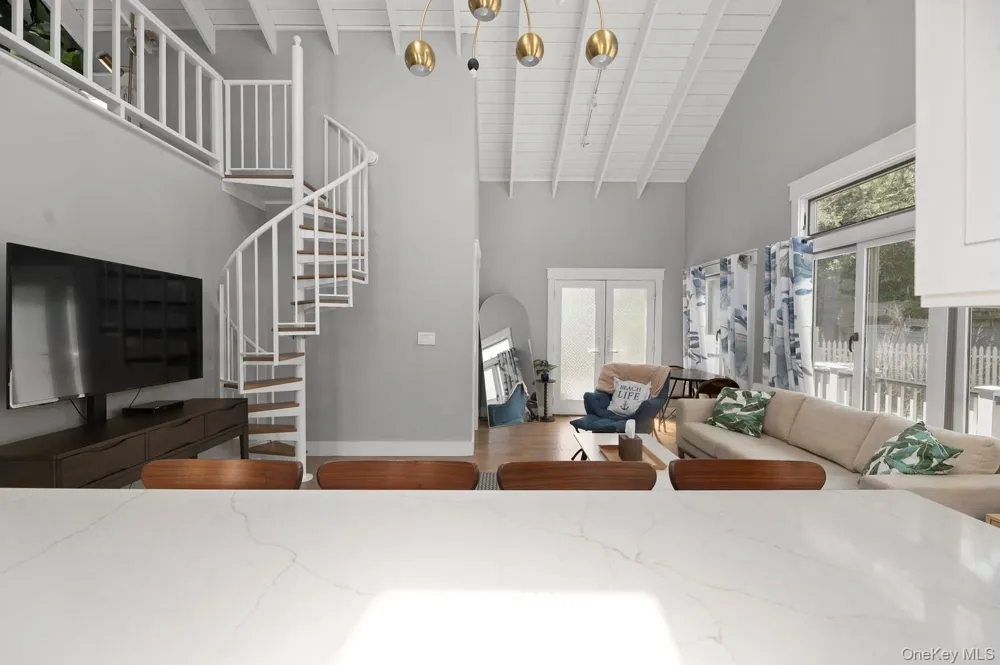 574 Bayberry Walk Ocean Beach, NY 11770