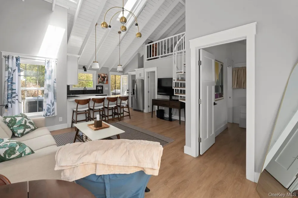 574 Bayberry Walk Ocean Beach, NY 11770