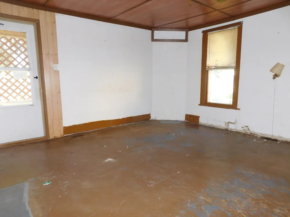 210 W Ash Street Albion City, MI 49224