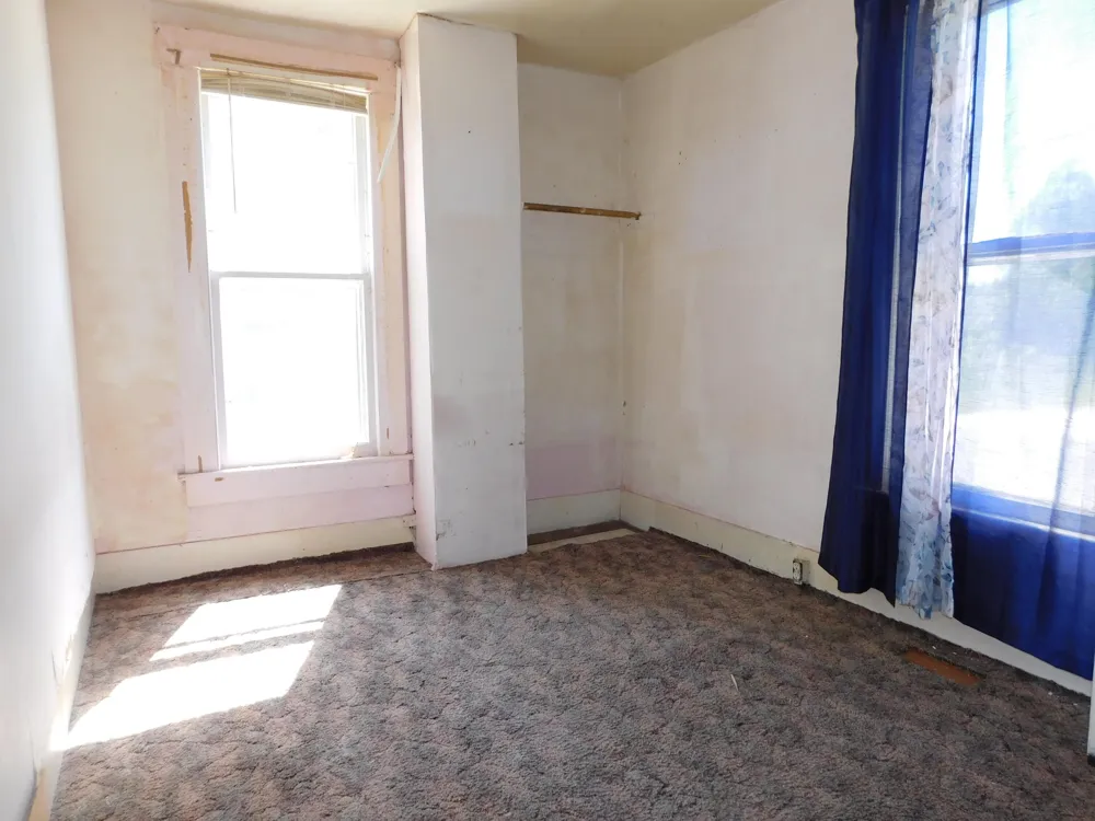 210 W Ash Street Albion City, MI 49224