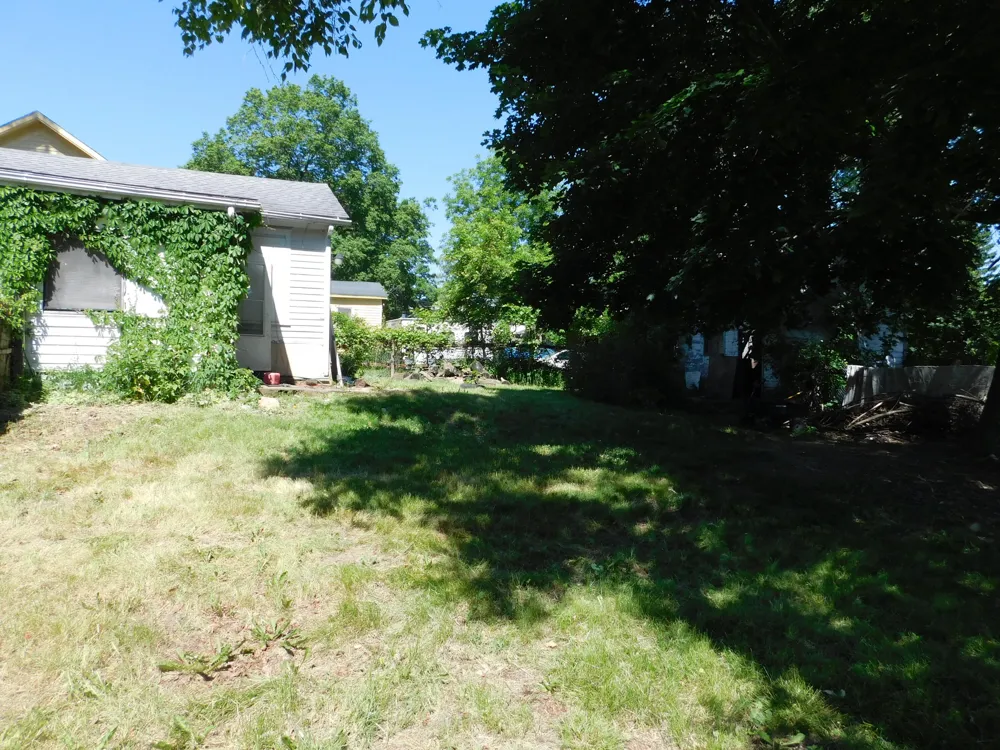 210 W Ash Street Albion City, MI 49224