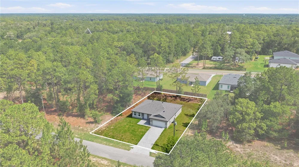 1985 W CORRINE STREET Dunnellon, FL 34434