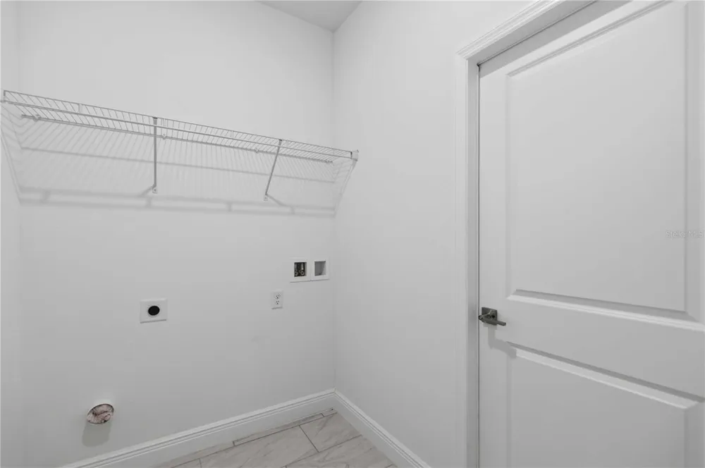 1985 W CORRINE STREET Dunnellon, FL 34434