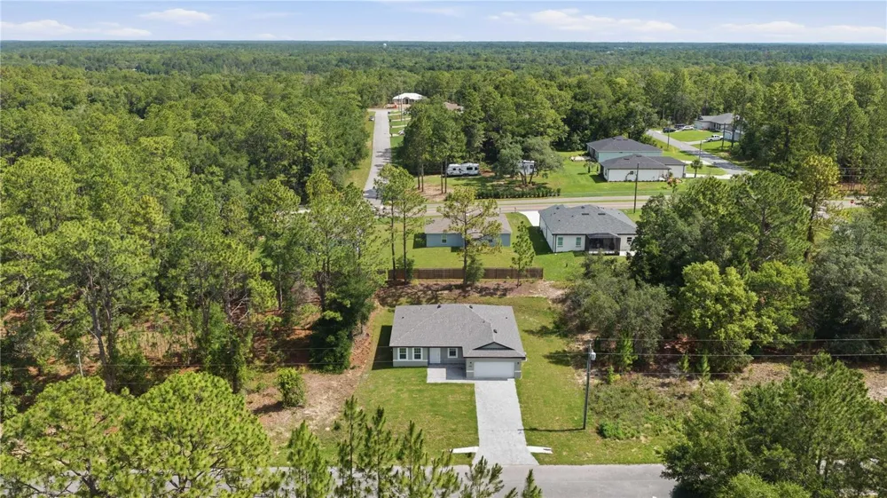 1985 W CORRINE STREET Dunnellon, FL 34434