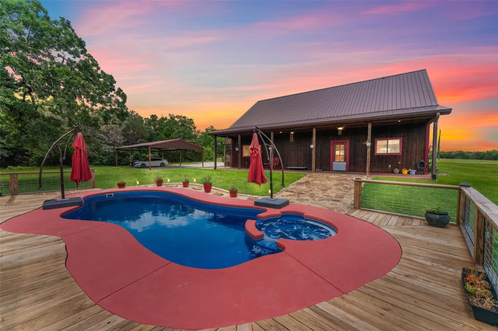 218 Lcr 793 Groesbeck, TX 76642