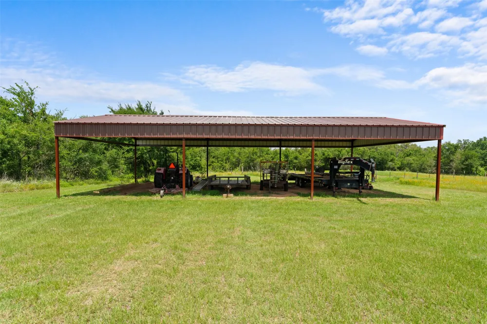 218 Lcr 793 Groesbeck, TX 76642