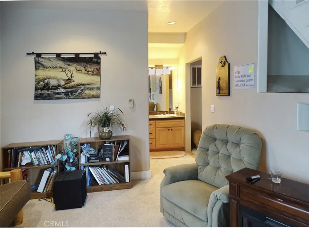 2097 Fox Big Bear City, CA 92314