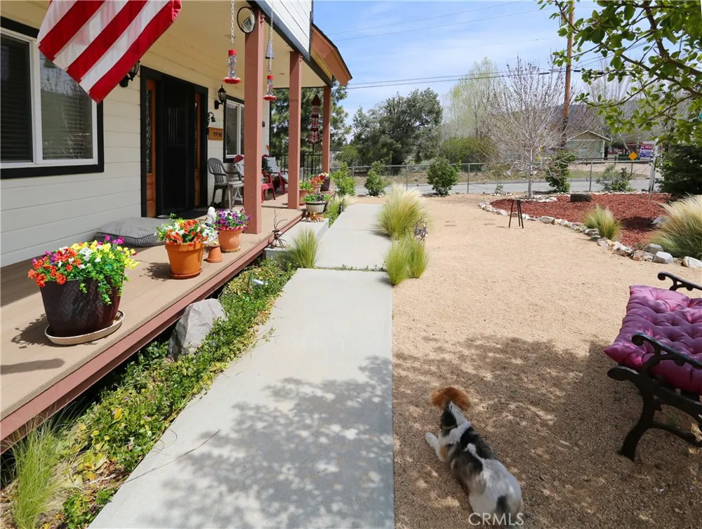2097 Fox Big Bear City, CA 92314