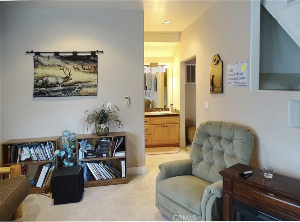 2097 Fox Big Bear City, CA 92314