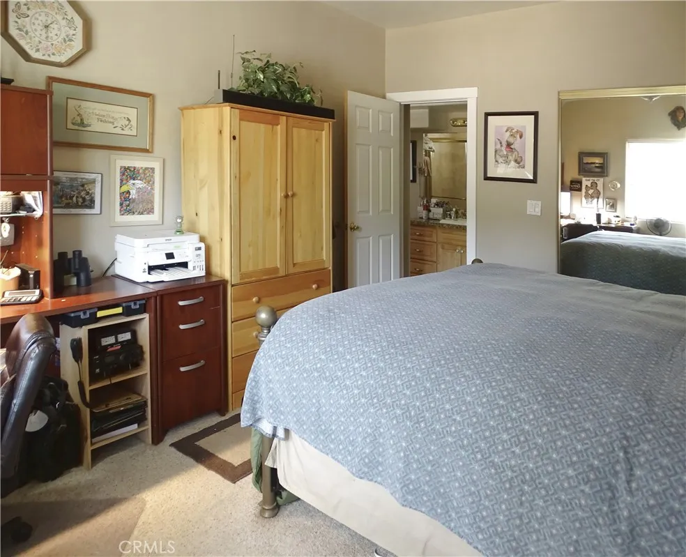 2097 Fox Big Bear City, CA 92314