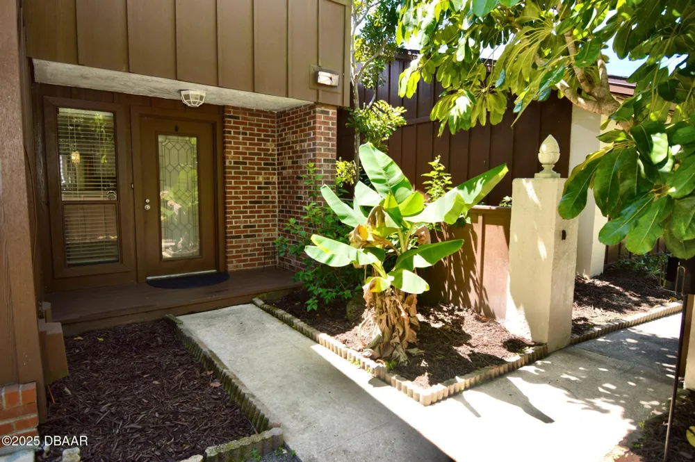 10 Cherokee Trail Ormond Beach, FL 32174