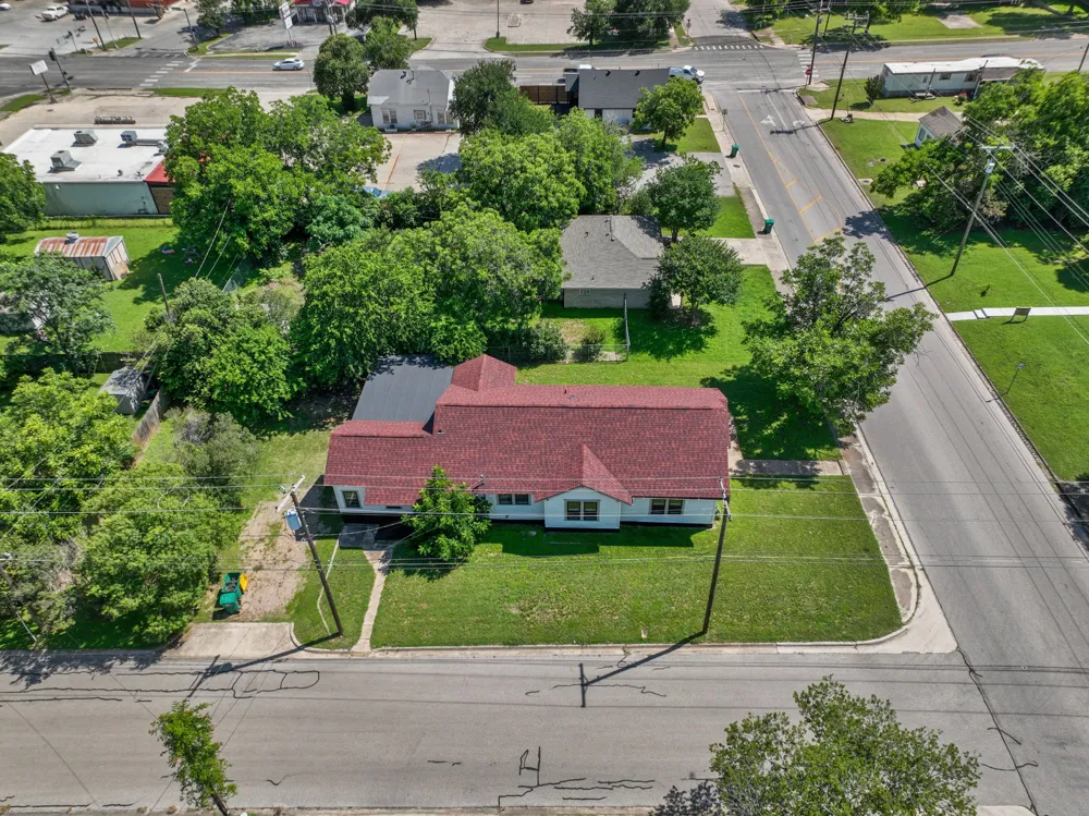 617 Beal Street Belton, TX 76513