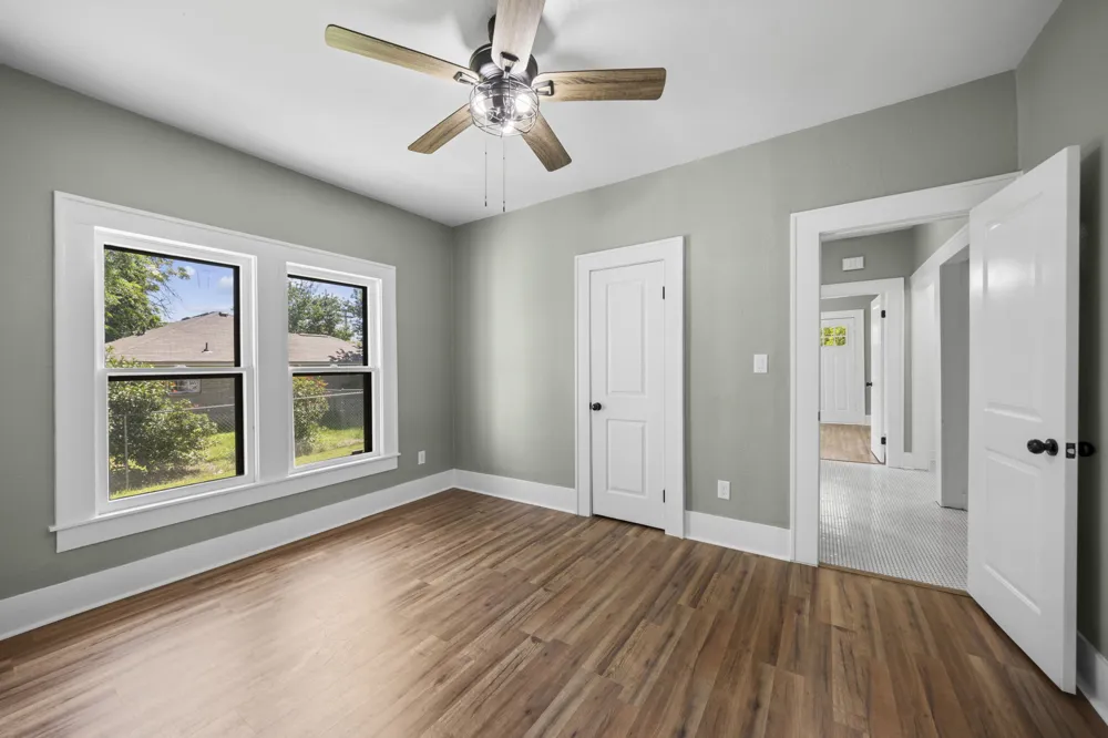 617 Beal Street Belton, TX 76513