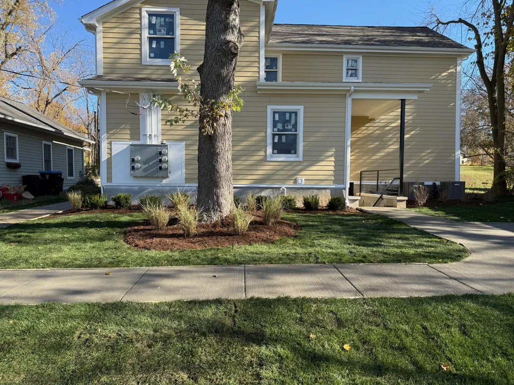 627 River #3 Ypsilanti, MI 48198