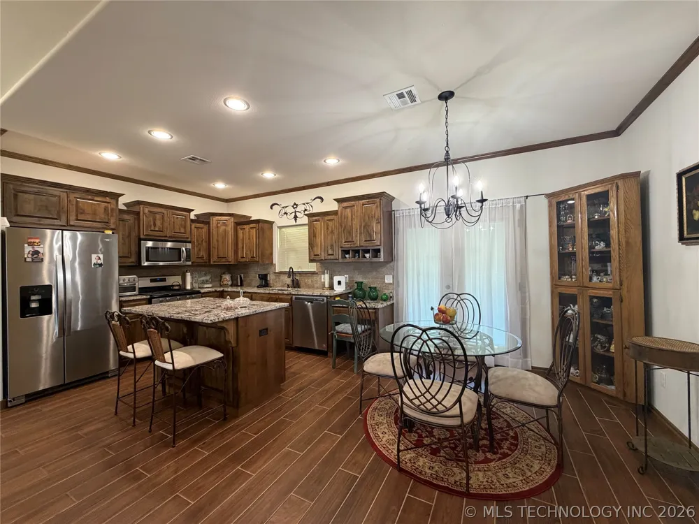 803 Julie Avenue Hominy, OK 74035