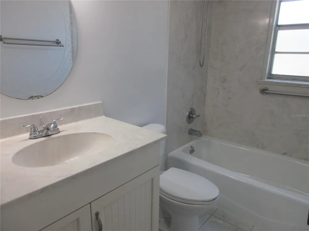 2410 SE 16TH AVENUE #H ocala, FL 34471