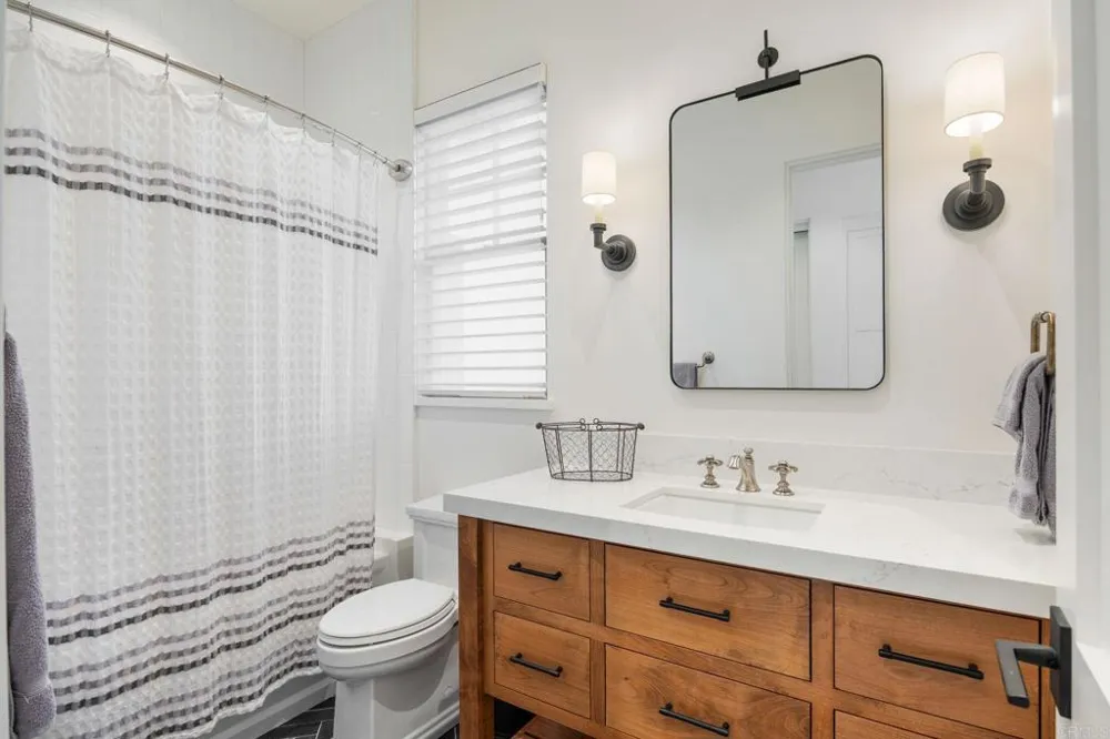 639 Quail Gardens Lane Encinitas, CA 92024
