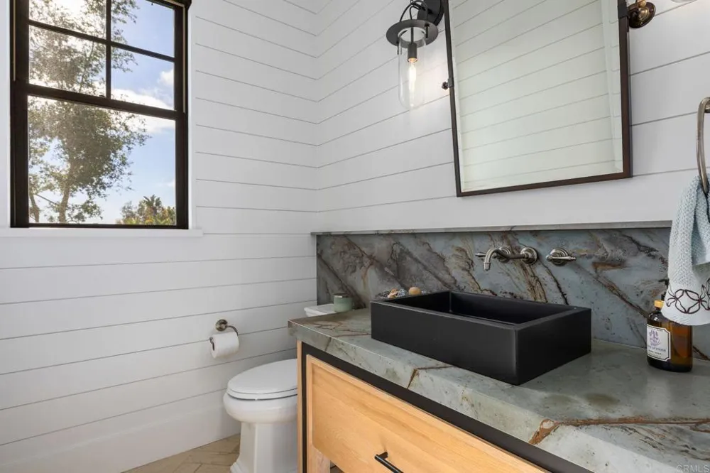 639 Quail Gardens Lane Encinitas, CA 92024