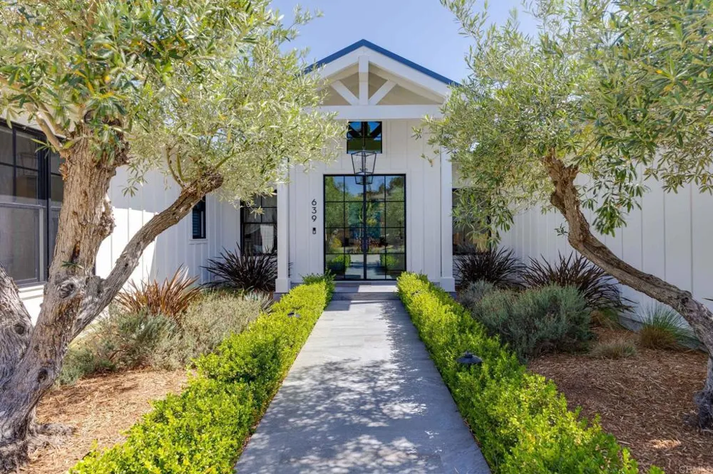 639 Quail Gardens Lane Encinitas, CA 92024