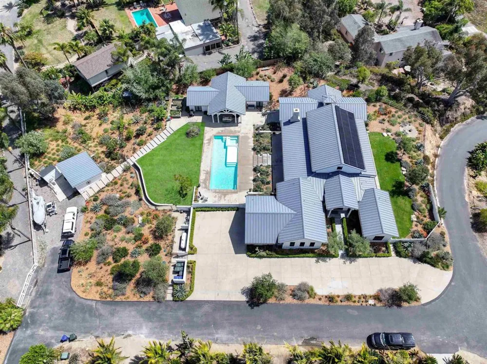 639 Quail Gardens Lane Encinitas, CA 92024