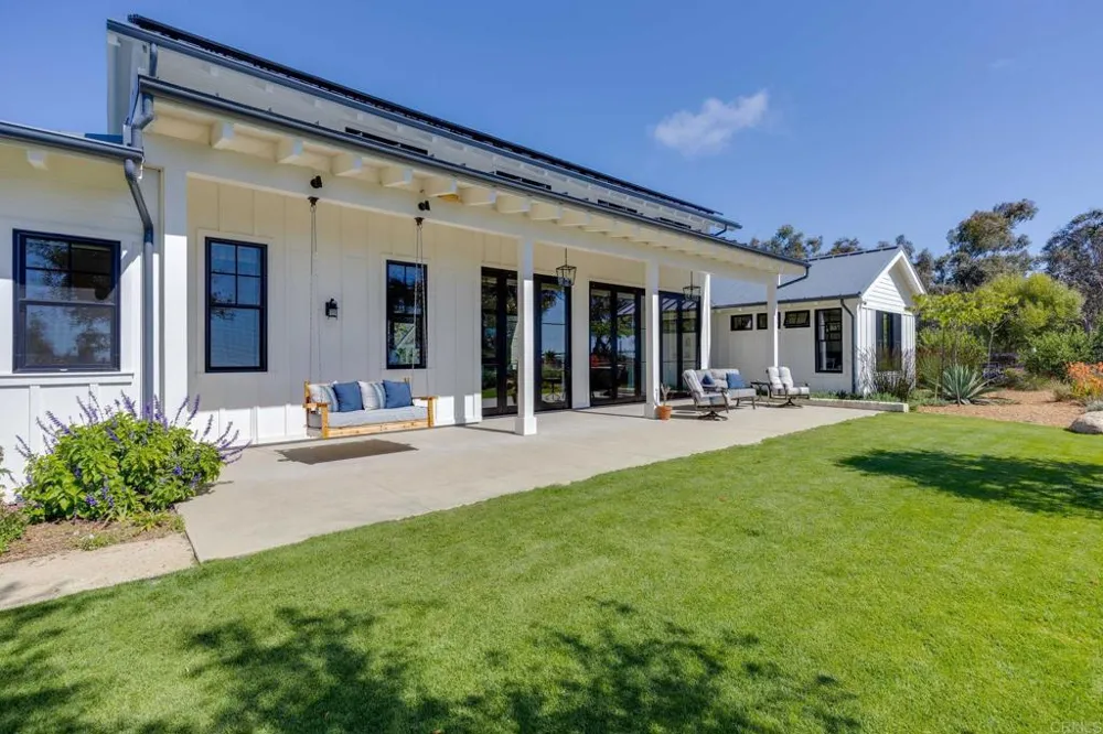 639 Quail Gardens Lane Encinitas, CA 92024